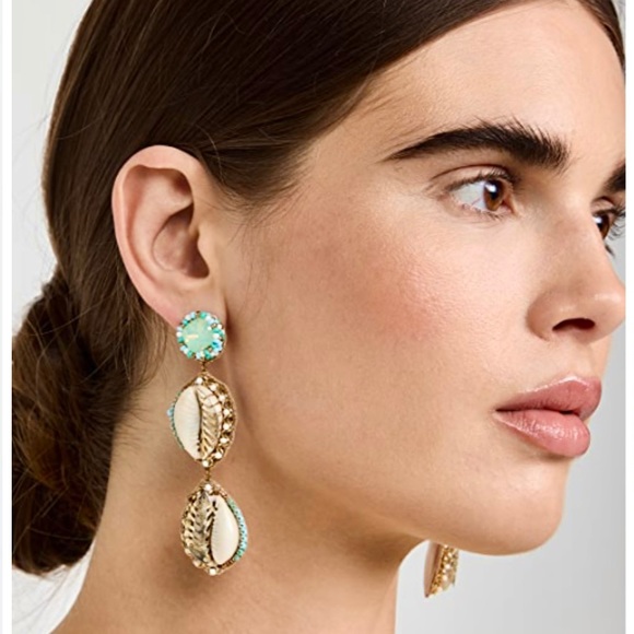 NWT Deepa Gurnani Beaded Crystal Seashell Chandeliers - Picture 15 of 16